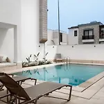 Luxury 4 Bedroom With Private Pool 200m To - Yeni Dunya ヴィラ *