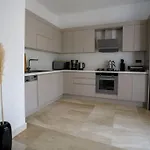Luxury 4 Bedroom With Private Pool 200m To - Yeni Dunya ボドルム