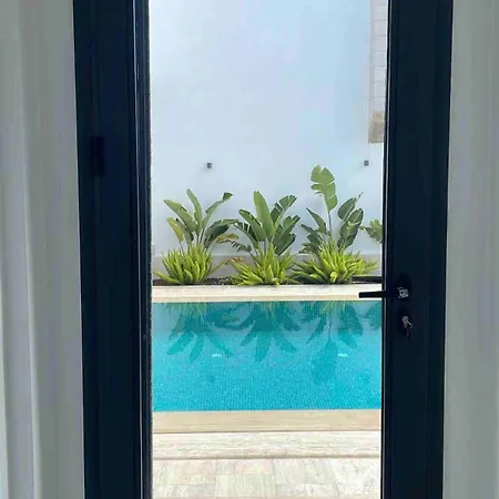 别墅 Luxury 4 Bedroom With Private Pool 200m To - Yeni Duenya
