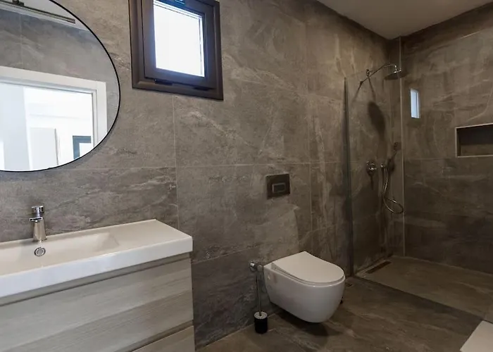 Villa Luxury 4 Bedroom With Private Pool 200m To - Yeni Dunya Bodrum