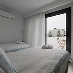 Luxury 4 Bedroom With Private Pool 200m To - Yeni Dunya Vilă Bodrum