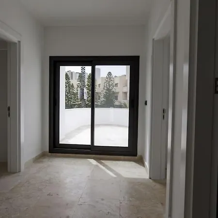Vilă Luxury 4 Bedroom With Private Pool 200m To - Yeni Dunya *
